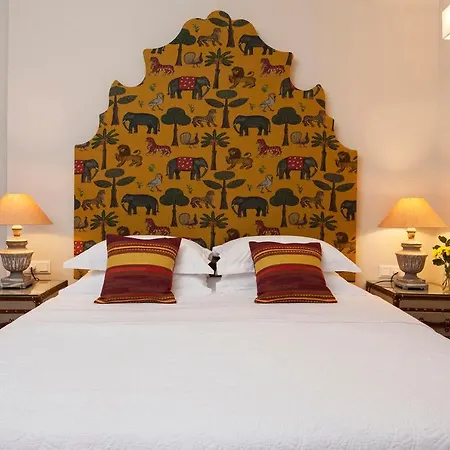 Acropolis Townhouseco *